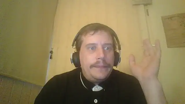  BouncyBoner  online show from May 10, 2026, 5:18 pm