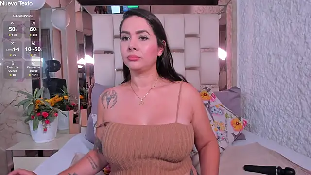 stefanyruizz online show from June 12, 2026, 5:01 pm