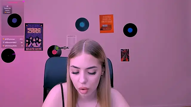 viola sweet 1 online show from May 13, 2026, 11:29 am