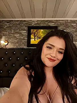 ElenaSweett online show from May 11, 2026, 2:45 pm