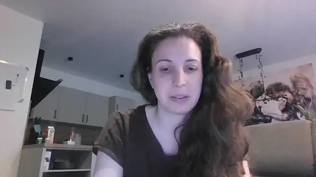 wikingerelfe online show from May 11, 2026, 6:05 pm
