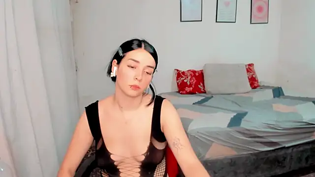 sakura hurano online show from June 24, 2026, 10:42 pm