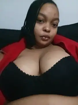 Snapshot of CaramelBBrown chatting on May 14, 2026, 5:42 pm CaramelBBrown online show from May 14, 2026, 5:42 pm