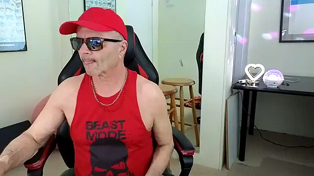 hotdadbod online show from December 30, 2024, 9:19 pm