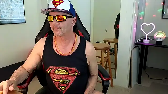 hotdadbod online show from January 10, 2025, 9:31 pm