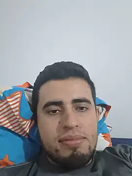 Snapshot of Alejo10051 chatting on June 12, 2026, 8:41 pm Alejo10051 online show from June 12, 2026, 8:41 pm