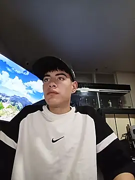 andylol330 online show from July 28, 2026, 1:23 am