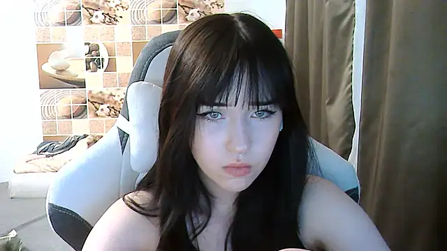Snapshot of NoirEva chatting on June 29, 2026, 5:02 pm NoirEva online show from June 29, 2026, 5:02 pm
