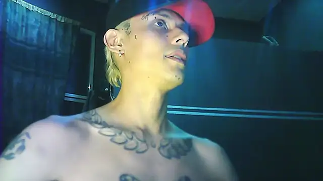 maxwell crazy1 online show from May 15, 2026, 11:56 pm