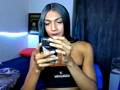 Alexxasexy online show from May 20, 2026, 11:33 pm