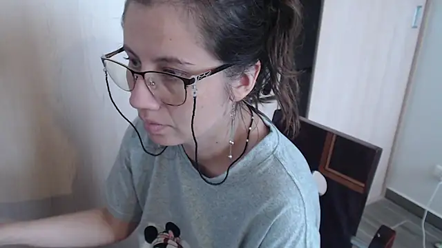 natasha sex1 online show from June 26, 2026, 3:05 pm