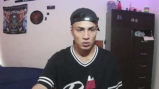 Fenix hardcock online show from June 7, 2026, 4:44 pm