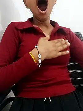sexy rubina89 online show from June 24, 2026, 4:00 am