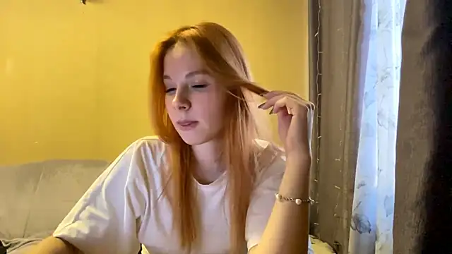 nyanyamonkey online show from June 3, 2026, 1:36 pm