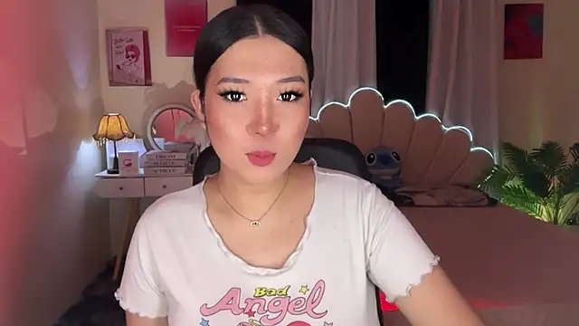 RingMyBelle online show from June 13, 2026, 11:52 am