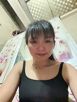 My-cute online show from May 17, 2026, 12:56 pm