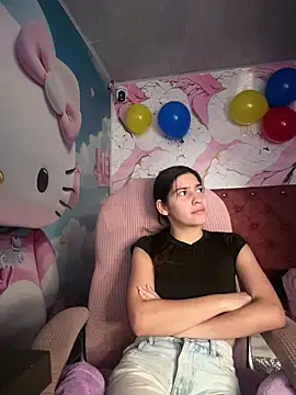 Snapshot of Stefany_LS chatting on June 19, 2026, 1:04 pm Stefany LS online show from June 19, 2026, 1:04 pm