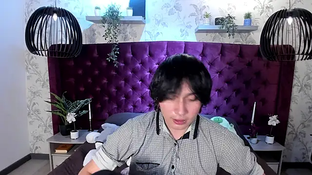 Brunodeluca  online show from June 11, 2026, 7:23 pm