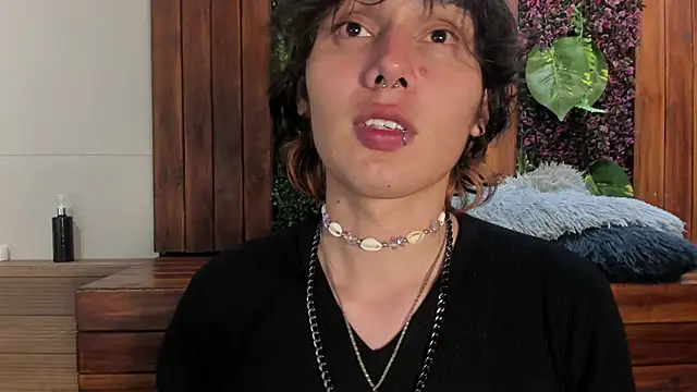 Brunodeluca  online show from June 27, 2026, 6:24 pm