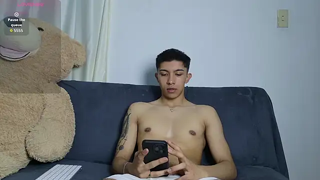 Thesaint xxx online show from June 27, 2026, 10:48 pm