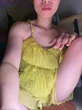MinHiNi2 online show from May 15, 2026, 4:36 pm