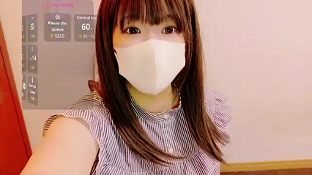 Mafuyu 0x0 online show from May 17, 2026, 11:50 am