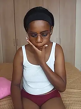softglamqueen online show from June 19, 2026, 7:23 am