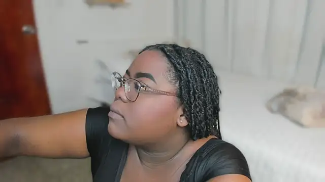 Ayanaa Ebony  online show from June 11, 2026, 11:19 am