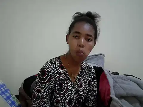Snapshot of MidnightNala chatting on July 3, 2026, 5:30 pm MidnightNala online show from July 3, 2026, 5:30 pm