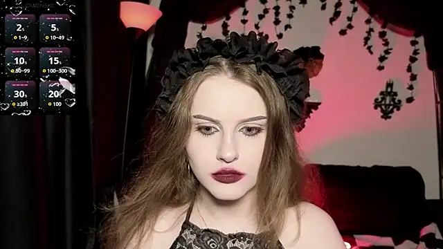 EllieMori  online show from June 25, 2026, 9:08 pm