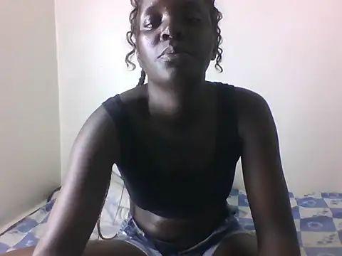 Snapshot of LatishLava chatting on June 5, 2026, 2:12 pm LatishLava online show from June 5, 2026, 2:12 pm