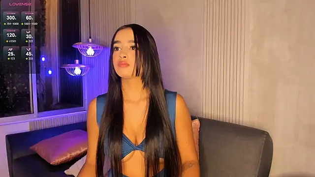 Snapshot of VanesaGuzman chatting on June 16, 2026, 11:57 am VanesaGuzman online show from June 16, 2026, 11:57 am