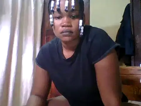 Beauty0001 online show from July 19, 2026, 1:59 pm