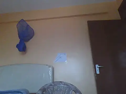 Snapshot of pinky-lips chatting on June 18, 2026, 9:14 am pinky-lips online show from June 18, 2026, 9:14 am