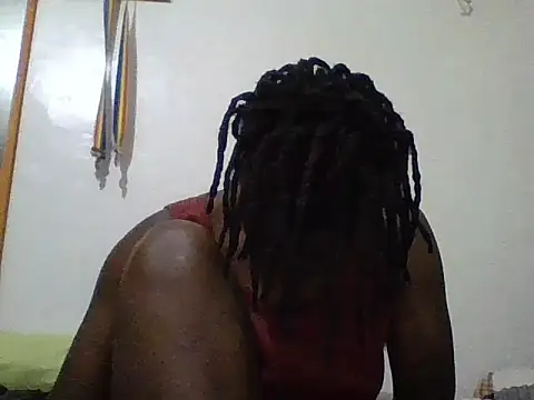 yourdreamgirlT online show from June 24, 2026, 3:05 am