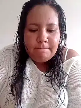 DannaMillan online show from May 19, 2026, 9:21 pm