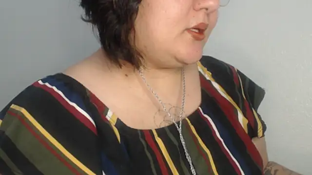 MaevenNectar online show from May 28, 2026, 2:53 am