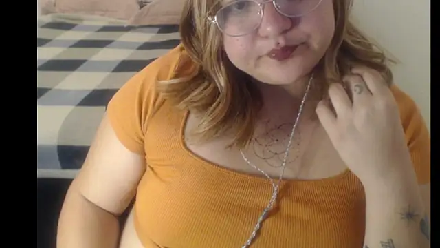 MaevenNectar online show from June 9, 2026, 11:49 pm