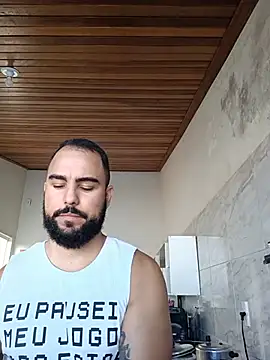 Snapshot of BarbozaAdtt chatting on June 6, 2026, 2:33 pm BarbozaAdtt online show from June 6, 2026, 2:33 pm