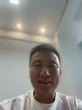 Snapshot of xiaonizi chatting on August 8, 2026, 4:47 am xiaonizi online show from August 8, 2026, 4:47 am