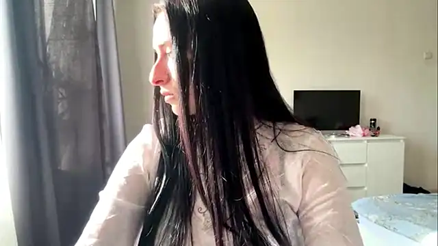Snapshot of KiraJaydes chatting on May 21, 2026, 2:24 pm KiraJaydes online show from May 21, 2026, 2:24 pm