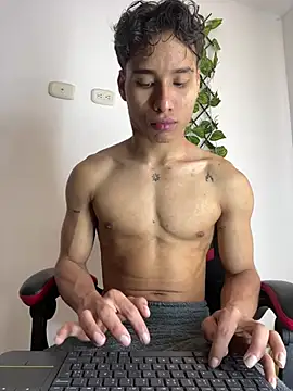 NelModel1 online show from June 2, 2026, 12:51 pm