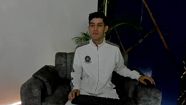 sexy hairy1 online show from June 26, 2026, 11:25 am