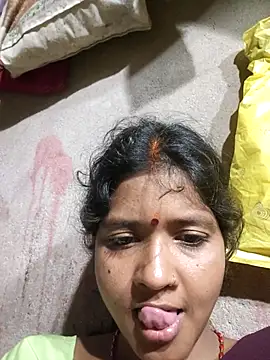Snapshot of your-candy-cam chatting on July 24, 2026, 8:34 am your-candy-cam online show from July 24, 2026, 8:34 am