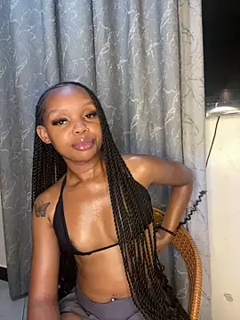 sexyie caramel online show from June 20, 2026, 6:44 pm