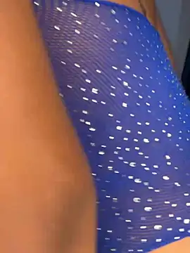 sexyie caramel online show from July 15, 2026, 5:45 am