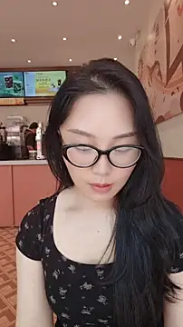 Snapshot of lylxili chatting on June 16, 2026, 5:54 am lylxili online show from June 16, 2026, 5:54 am