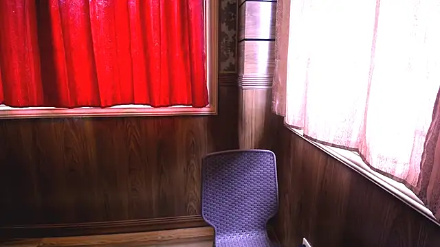 hugecock kate online show from July 12, 2026, 2:24 am