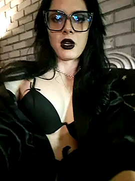 TransGotica online show from May 18, 2026, 1:13 am