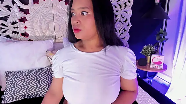 Snapshot of Bianca_DVarela chatting on July 3, 2026, 8:04 pm Bianca DVarela online show from July 3, 2026, 8:04 pm